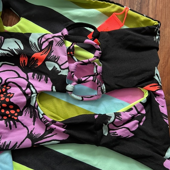 NWOT Maaji Reversible Mauve Moonlight Chorus Bikini Bottom - Picture 7 of 16